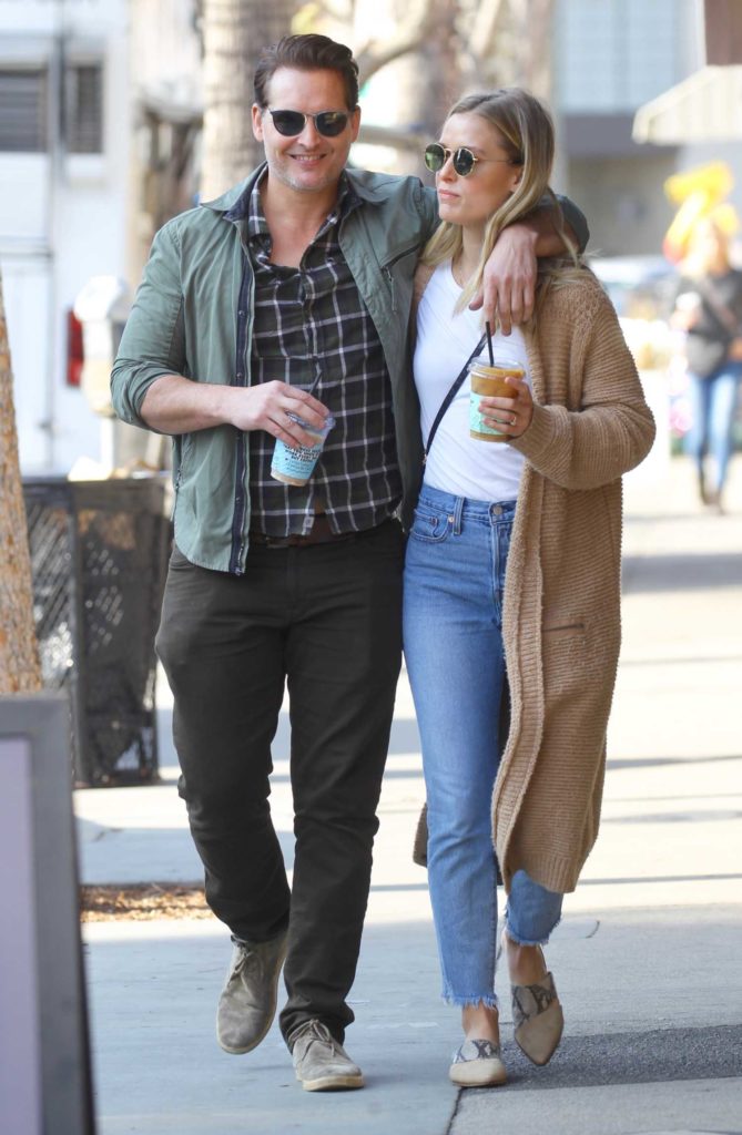 Peter Facinelli Was Seen Out with His Girlfriend in Los Angeles – Celeb