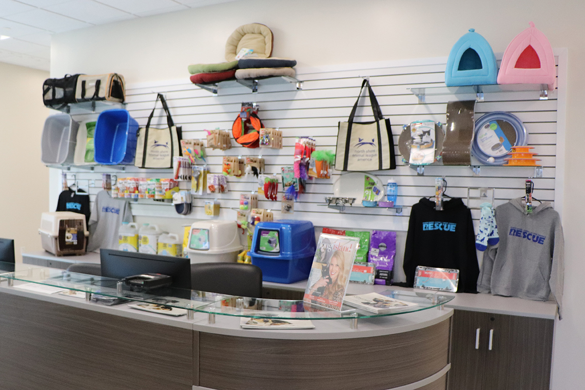 Pet Supplies for Dogs and Cats in Port Washington, NY Animal League